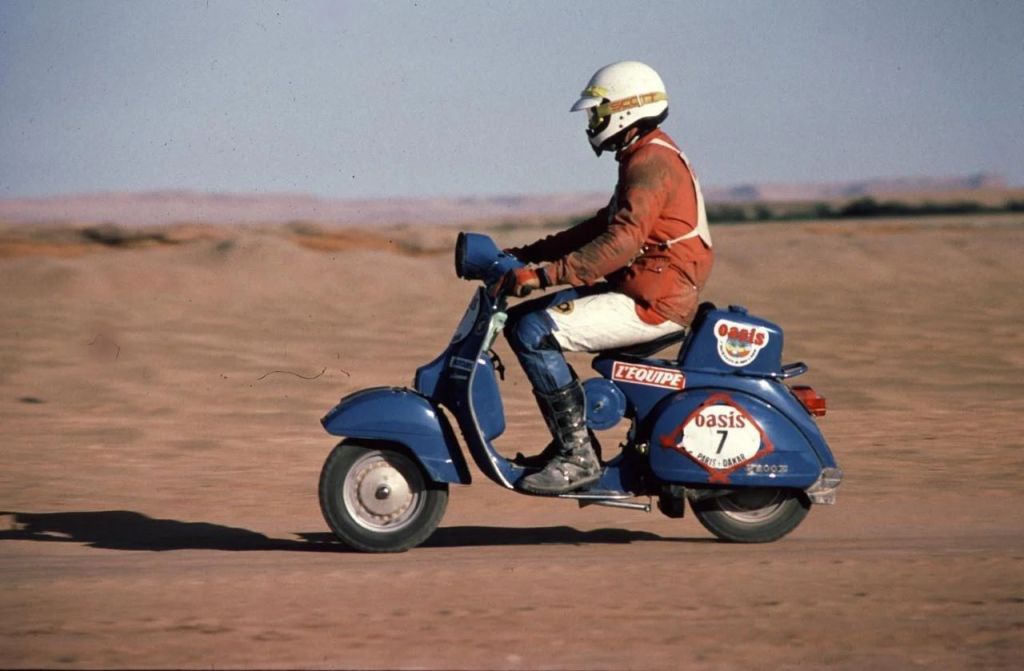 Vespa Dakar